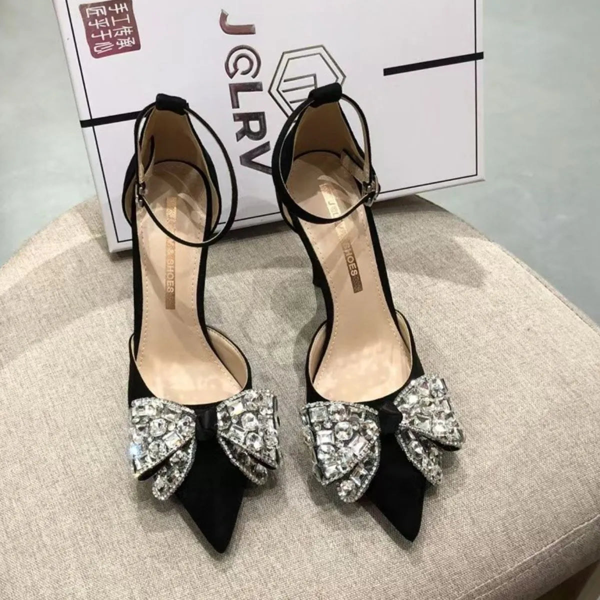 Linnea - Eleganta Point Toe Stiletto Pumps med hög klack