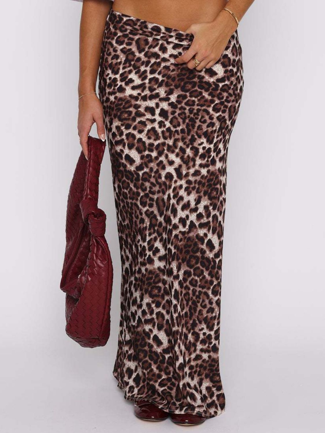 Cornelia - Charmig leopard maxi kjol med smickrande passform