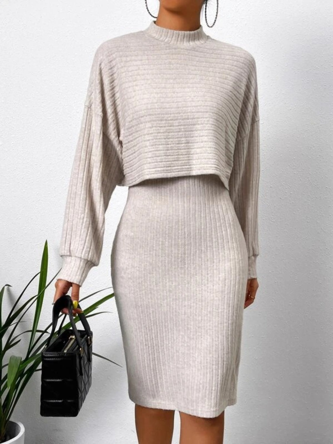 Sara - Mock Neck Long Sleeve Top och Wide Strap Dress Set