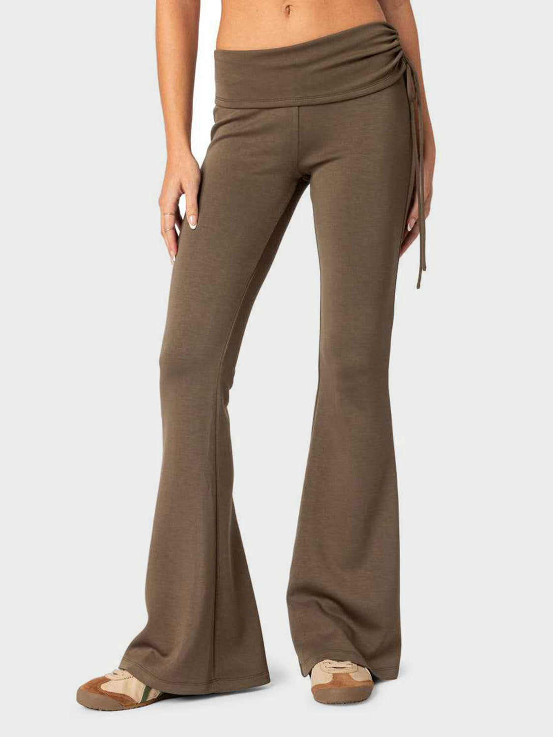 Jasmin - Drawstring ruched flare pants med bekväm passform