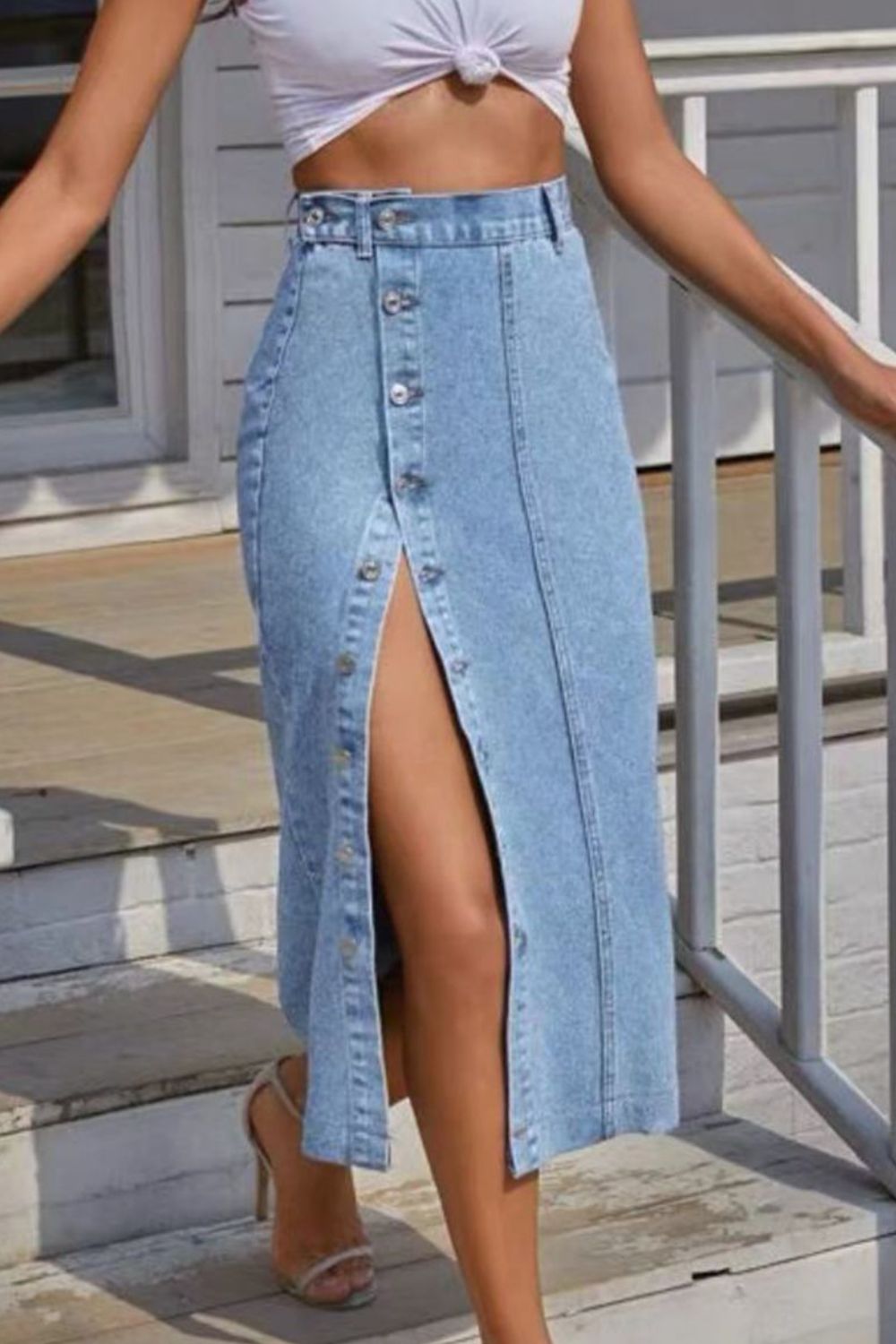 Disa - Knäppt denimkjol med slits och midi-längd