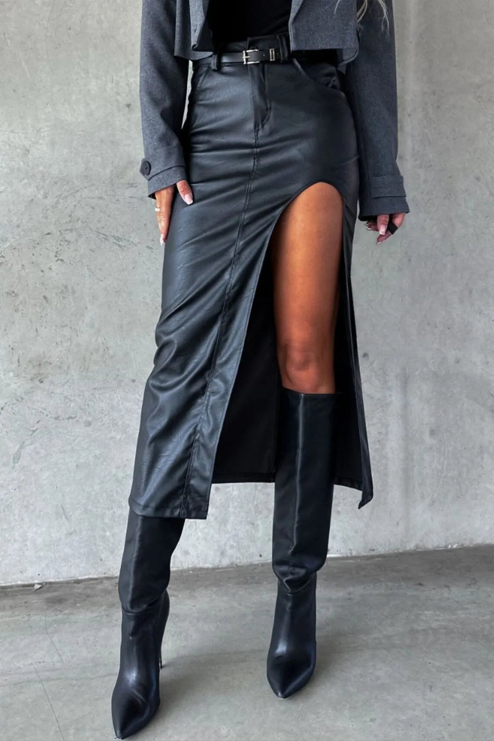 Agnes - Slit midi kjol med fickor för stiliga tillfällen