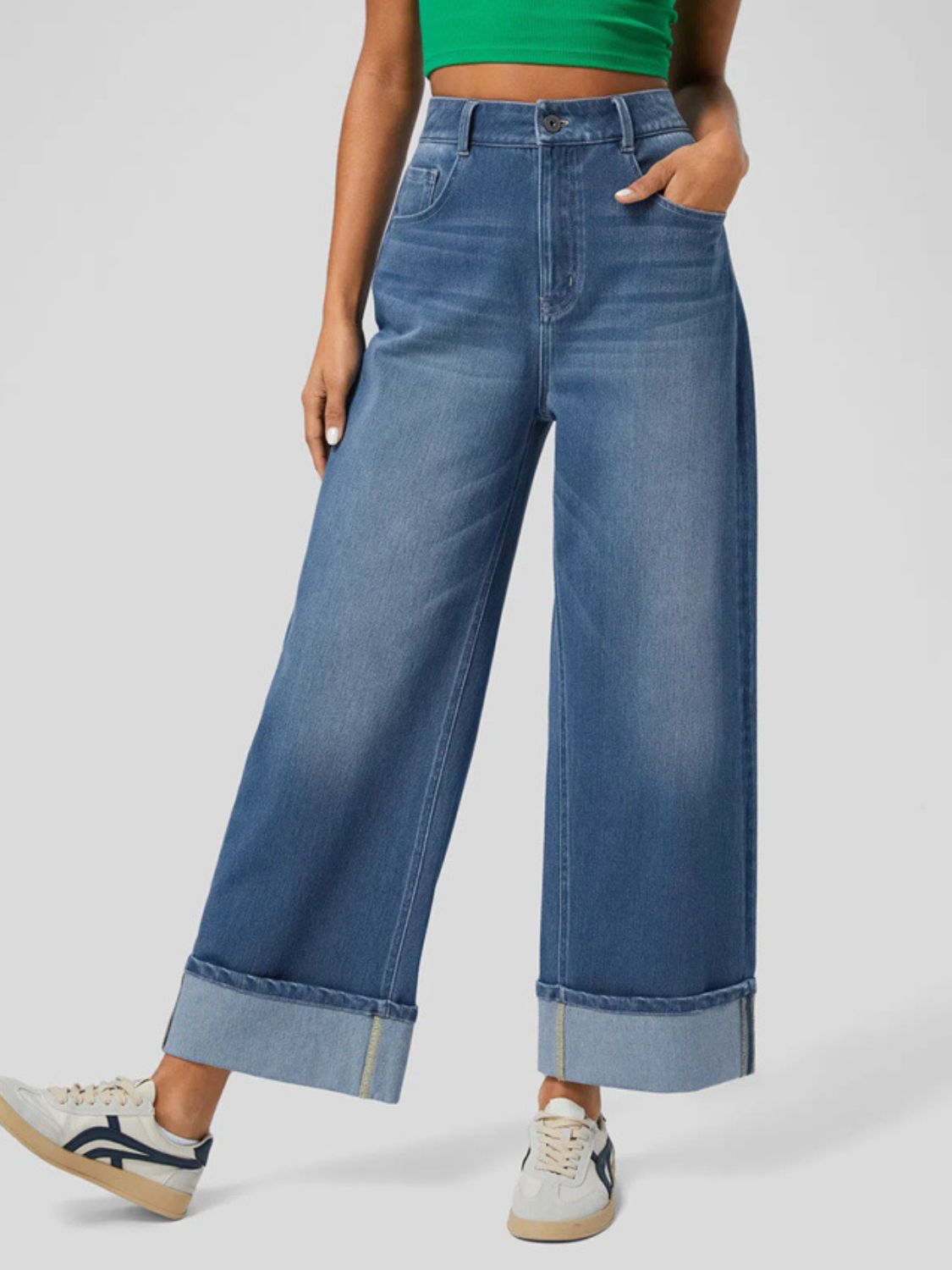 Tyra - High Rise Rolled Straight Leg Jeans med fickor
