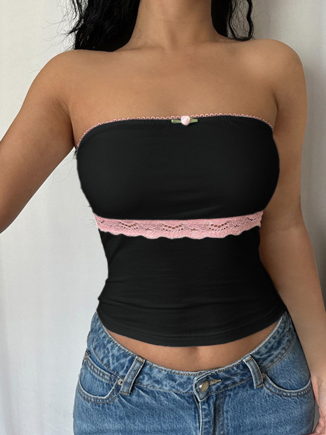 Stella - Devine lace detail tube top med spetsdetaljer