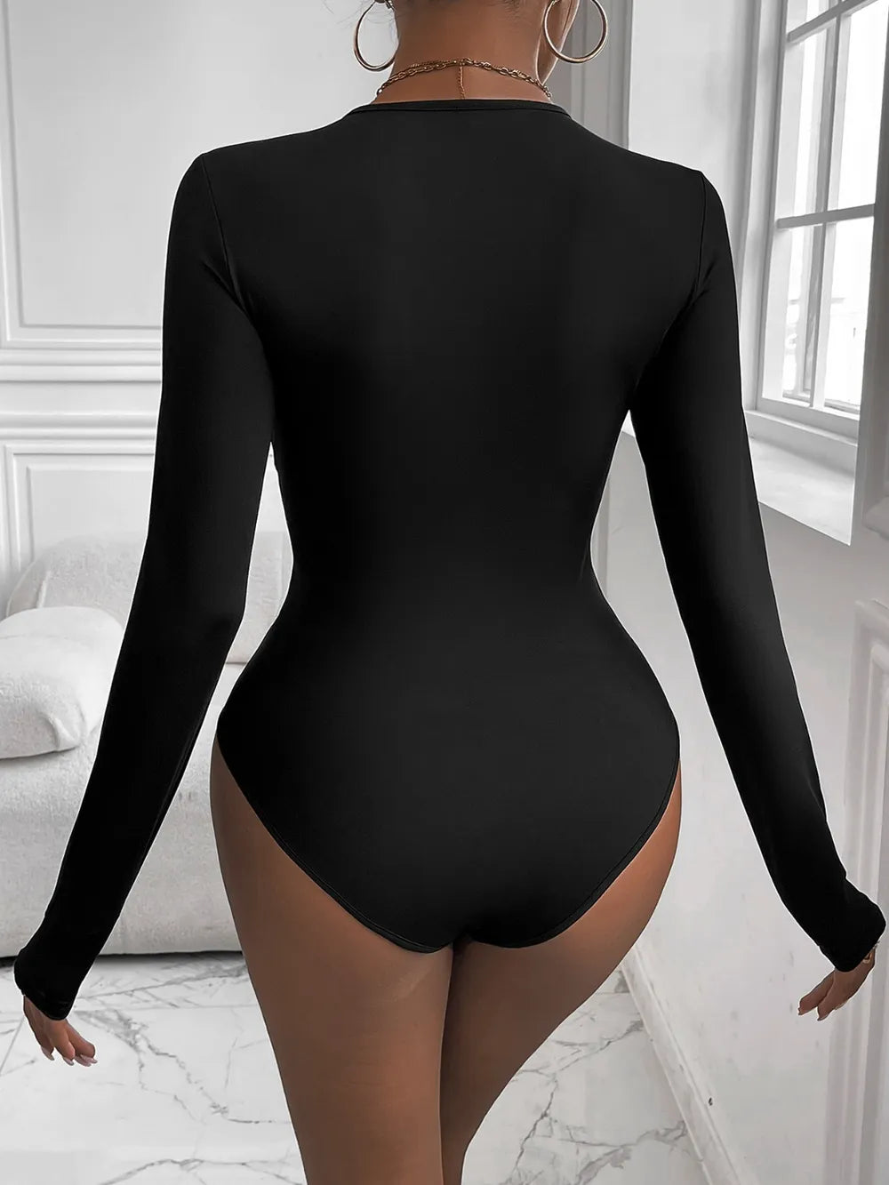 Queena - Perfee Twisted Round Neck Long Sleeve Bodysuit